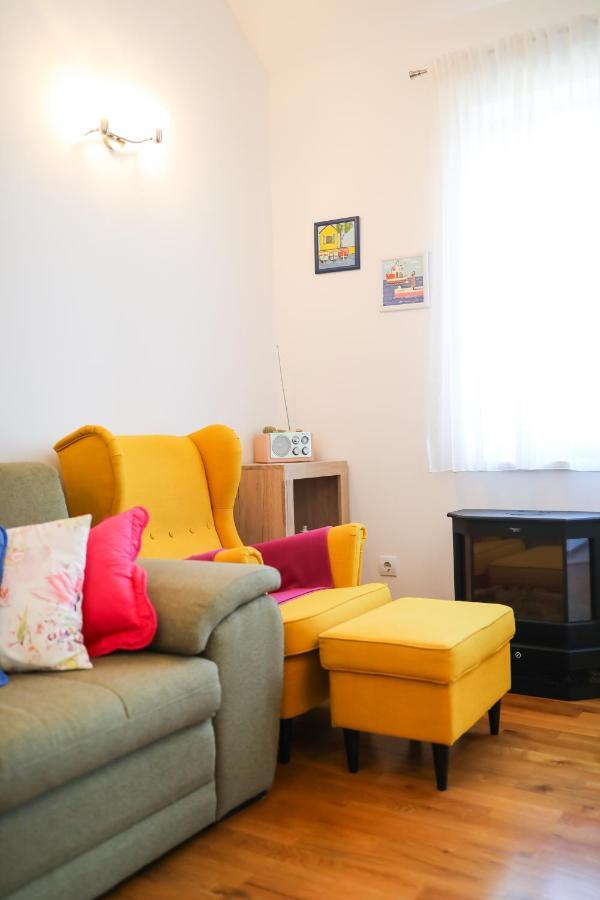 Apartment Milka With Sea View Tisno Exterior foto